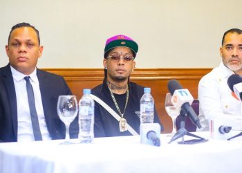 Nueva etapa de Rochy RD: limpia su entorno y se lleva de consejos de sus abogados