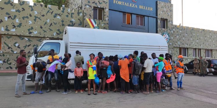 Control migratorio y el ejército detienen otros 42 indocumentados en la frontera