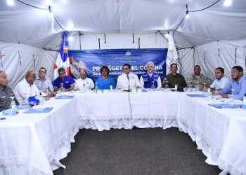 Autoridades de Salud recorren puntos fronterizos en prevención del cólera