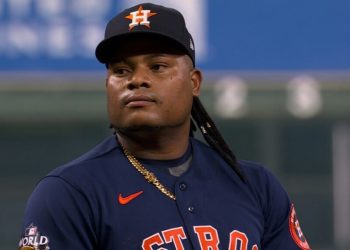 El dinero que debería cobrar Framber Valdez tras brillar con Astros