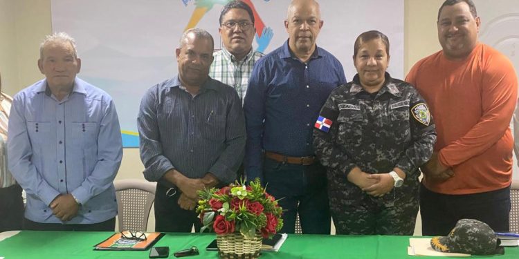Cámara Comercio y Producción y PN trabajarán juntos para fortalecer seguridad y servicio patrullaje en Santiago Rodríguez