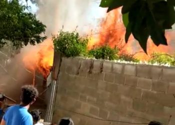 Incendio reduce casa de empleado ayuntamiento Dajabón 
