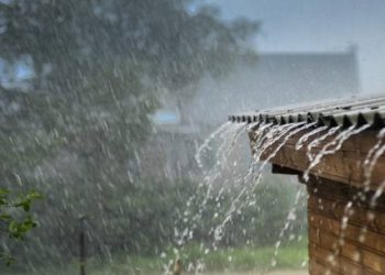 COE mantiene a Distrito Nacional y 21 provincias en alerta por vaguada