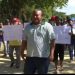 Ex empleados marcha en demanda de pago prestaciones en el «Proyecto la Cruz Manzanillo»
