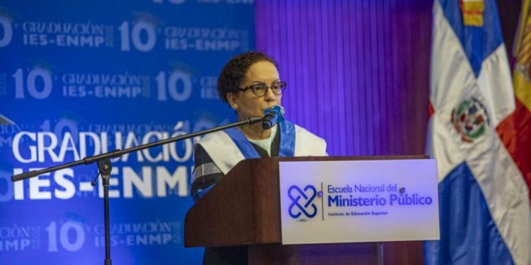 Germán Brito insta a fiscales a solucionar conflictos apegados a la ética y justicia