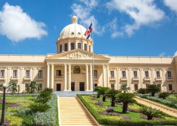 Abinader anuncia “Bono Saldo Mi Hogar” para saldar pagos pendientes a casas edificadas por el INVI