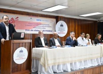 Aplican millón vacunas a perros y gatos en la República Dominicana