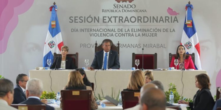 Senadores enarbolan valores y fortalezas de las Hermanas Mirabal