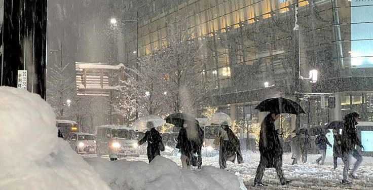 Al menos 18 muertos y 123 heridos por incidencia de nevadas en Japón