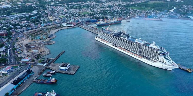 En primer año de operación puerto Taíno Bay ha recibido 300 mil pasajeros, 195 mil tripulantes y 190 cruceros