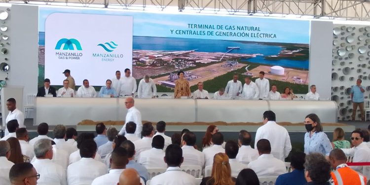 El presidente Abinader  inaugura importantes obras y deja iniciada otras en la provincia Montecristi