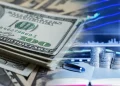 La cotización del dólar cerró a 55.51 pesos con un cambio del 0,47% en el país