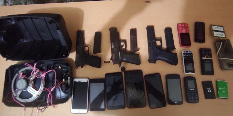 Cesfront detiene cuatro haitianos con armas ilegales cuando iban hacia su país