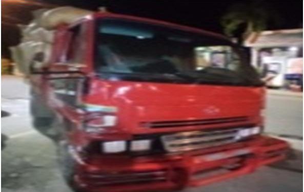 Persiguen chofer por muerte de mujer en accidente de tránsito en Villa Los Almácigos