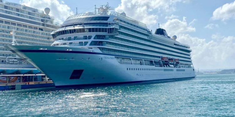 Un crucero hace parada de emergencia en Puerto Rico por muerte de pasajero