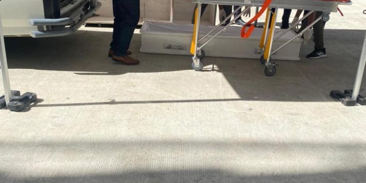 Desembarca crucero con turista muerto, un intoxicado y mujer con pierda fracturada a muelle de Puerto Plata