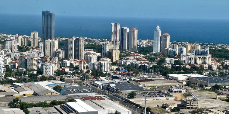 Economistas coinciden que RD tendrá uno de los mejores rendimientos económicos en 2023