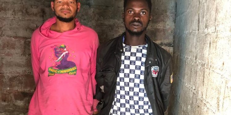 Apresan tres presuntos atracadores; recupera motocicleta, arma de fuego y ocupa dinero en Santiago Rodríguez.