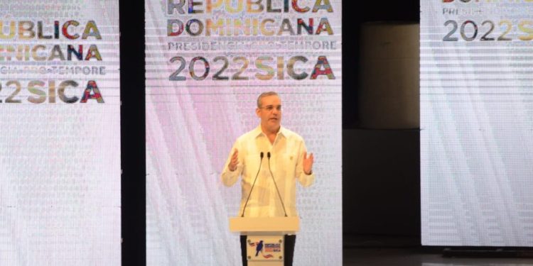 Presidente Abinader llama a miembros del SICA enfrentar desafíos en conjunto
