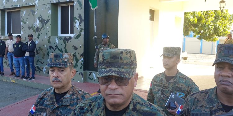 Comandante general del ejército; estamos integrando todas las fuerzas militares para detener el regreso de indocumentados en apoyo a migración