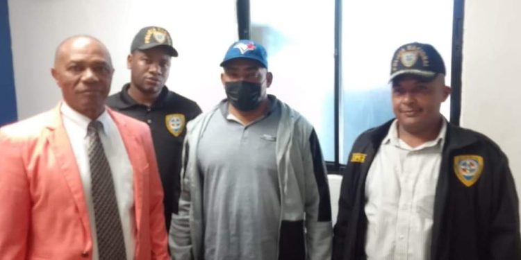Apresan en Montecristi hombre asesinó a balazos artesano durante trifulca en Imbert