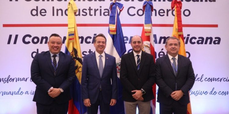Ministros de Industria y Comercio de 22 países de Iberoamérica culminan encuentro en RD