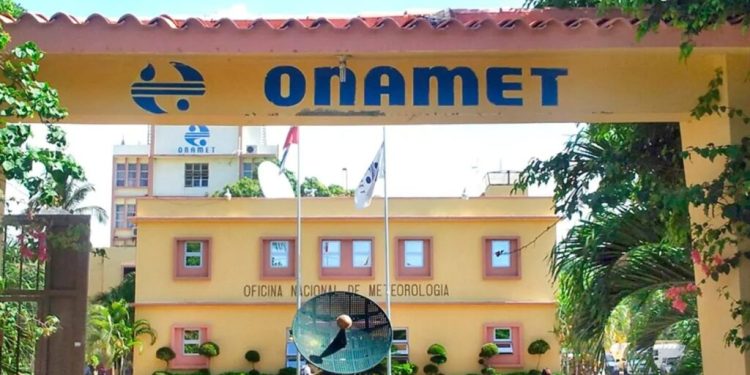 Onamet recomienda abrigarse bien ante frente frío en el país