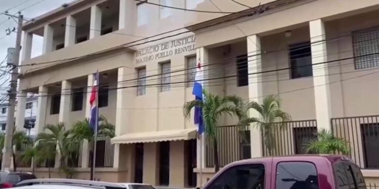 Apresan hombre por robo Palacio de Justicia