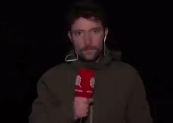 Misil cayó a metros de un periodista cuando se preparaba para transmitir en directo