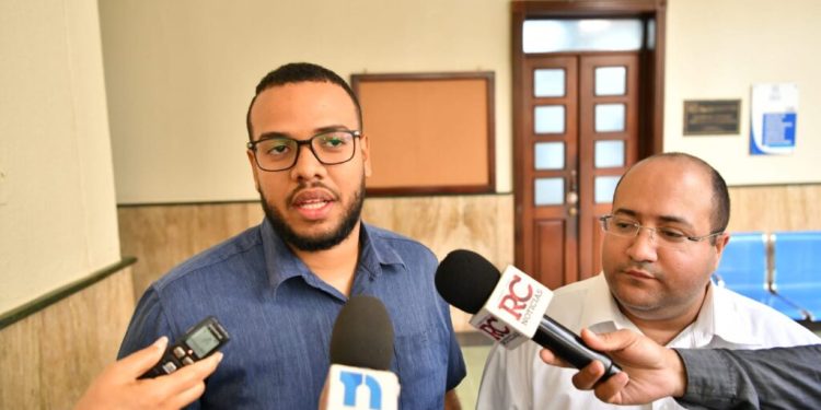 Estafas de Jairo González superan los 100 millones de dólares, según querellantes