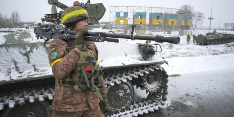 La OTAN ayudará a Ucrania a comprar armas para combatir a Rusia La OTAN ayudará a Ucrania a comprar armas para combatir a Rusia