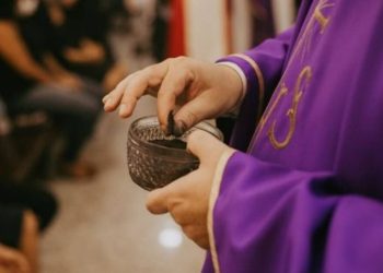 Miércoles de Ceniza, un rito católico que no se pierde