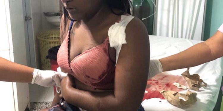 Hieren mujer de siete puñaladas en el municipio «EL Pino» Dajabón