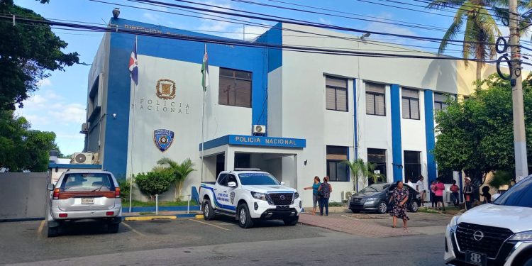 Policía apresa varias personas en Puerto Plata, ocupa armas y retiene motocicletas sin documentos