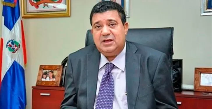 Euclides Sánchez sale del partido Fuerza del Pueblo