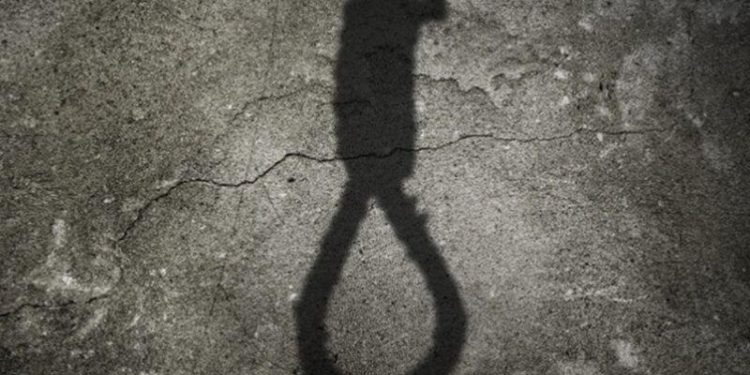 Interno se ahorca con una soga en recinto penitenciario