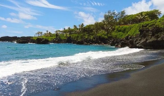 Hallan en playa de Luperón cuerpo sin vida de estadounidense que estaba desaparecido