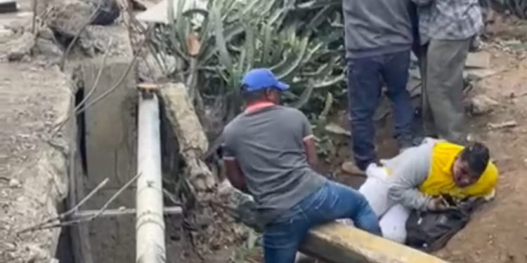 Accidente deja varias personas heridas de gravedad en Villa Vásquez