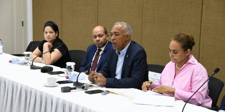 DGII presenta opinión sobre proyecto de ley facturación electrónica