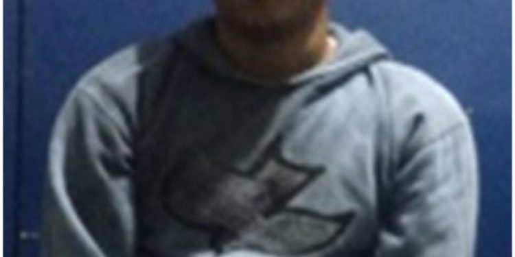 Apresan “in fraganti” a un hombre que pretendía rociar gasolina y prender fuego a su ex pareja en Montecristi