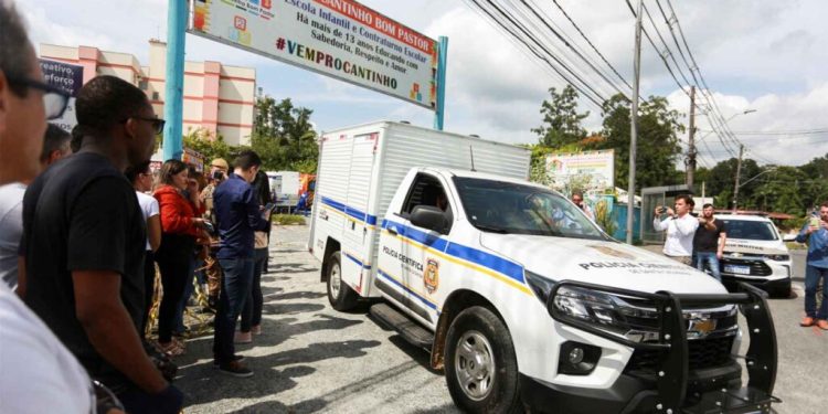 Sujeto mató a cuatro niños con un hacha en una guardería