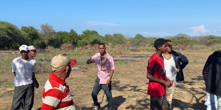 Invasores agreden propietaria de terrenos y su familia en Montecristi