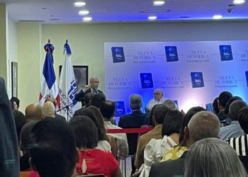 Rafael Núñez pone a circular su nuevo libro sobre impacto de la tecnología en la comunicación