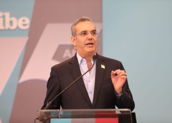 Abinader ratifica compromiso con la defensa de la libertad de prensa