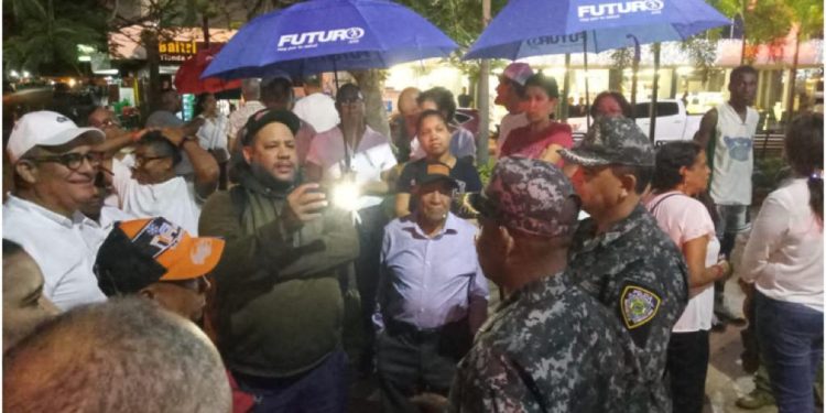 PN devuelve paz y tranquilidad a munícipes de Mao; controla desorden y retira “musicólogos” del centro de la ciudad