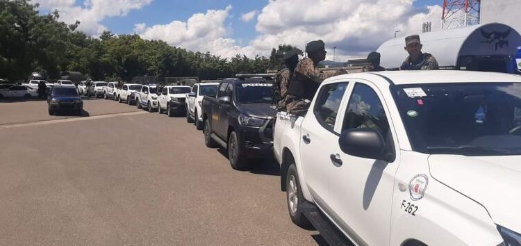 Autoridades de Santiago despliegan equipos para garantizar seguridad durante llamado a huelga