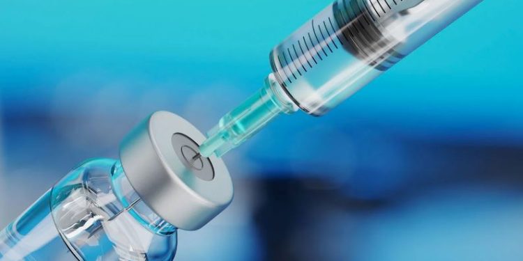 La caída de la vacunación infantil expone al mundo a más brotes epidémicos