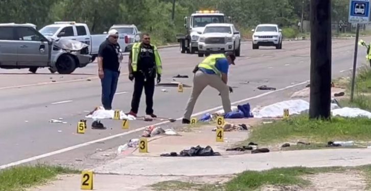 Al menos siete muertos por atropello frente a un centro de migrantes en EEUU