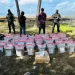 Ocupan 240 paquetes de presumiblemente cocaína en costas de SDE; apresan dos