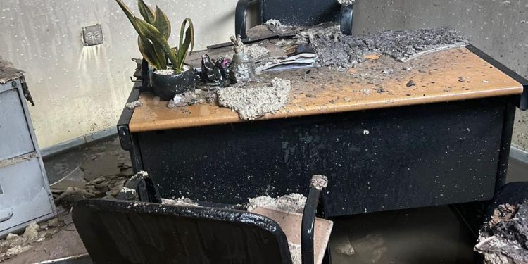 Incendio afecta en su totalidad Unidad Médica y Recepción de Denuncias en sede Dirección Regional Noroeste PN